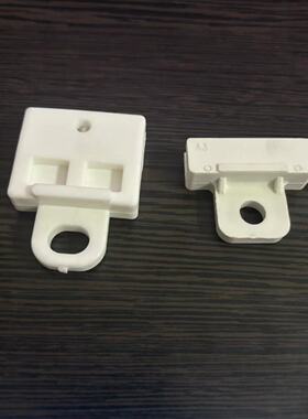 适用福田拓陆者胜途驭途大将军驭炮E35789前门后门玻璃托架玻璃夹