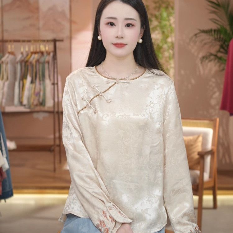 2025年秋冬新款国风刺绣衬衫新中式盘扣圆领卷月气质休闲百搭衬衫