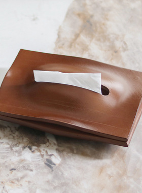 儿童房样板间抽象纸巾盒摆件酒店民宿日式卡通风铜锣烧抽纸盒饰品