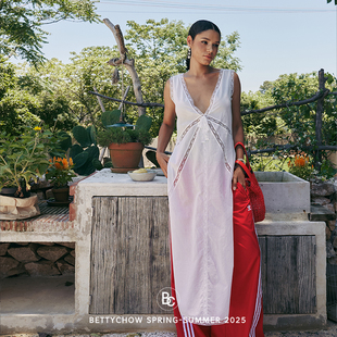 Bettychow 刺绣蕾丝棉质微透无袖V领连衣裙名模同款气质无袖裙