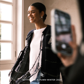 Bettychow 藏蓝色纯羊毛流苏马术大开衫 秋冬复古别致英伦老钱毛衣