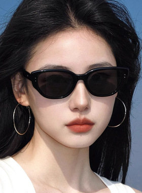 韩系网红墨镜女款高级感2025
