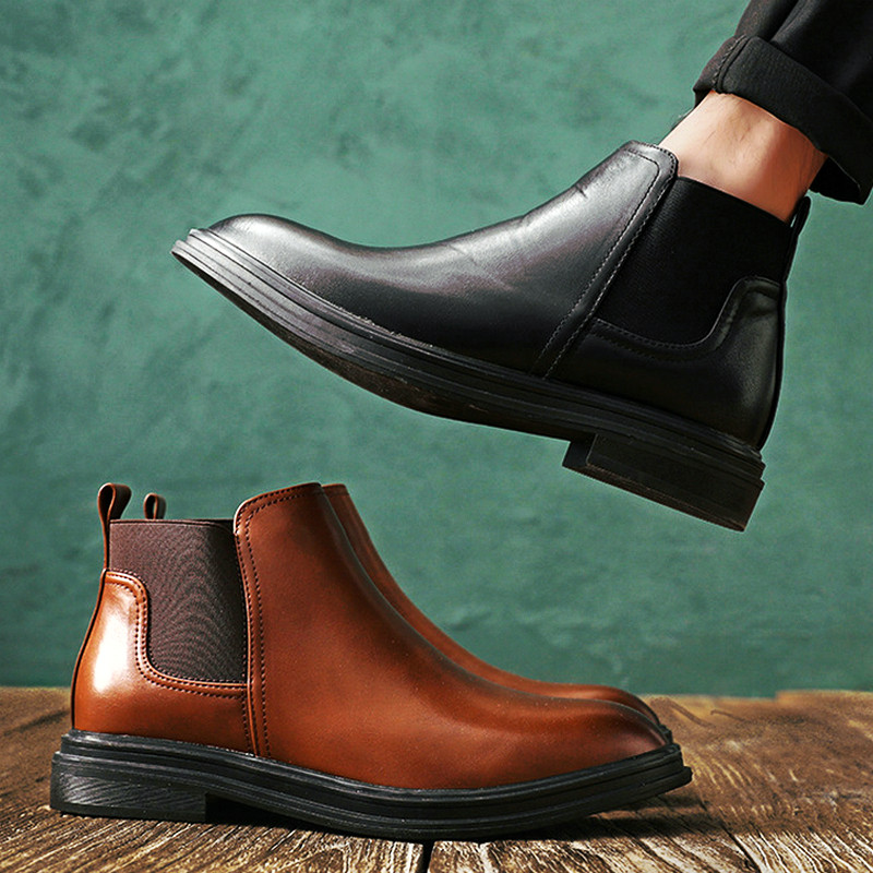 男士切尔西靴英伦欧美风尖头复古短靴子黑色时尚休闲高级感马丁靴