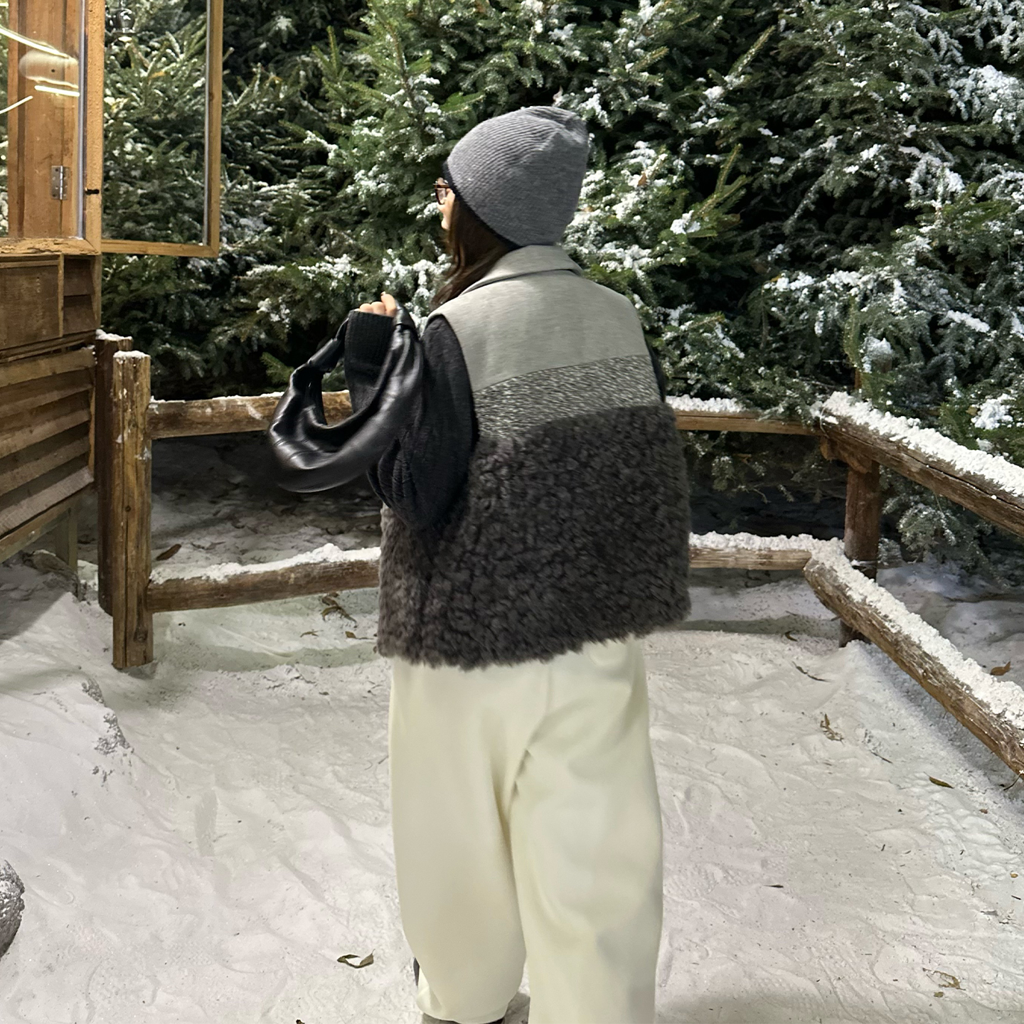 Our2【三拼马甲】2025秋冬季百搭拼接纽扣时尚羊毛外套马甲背心女