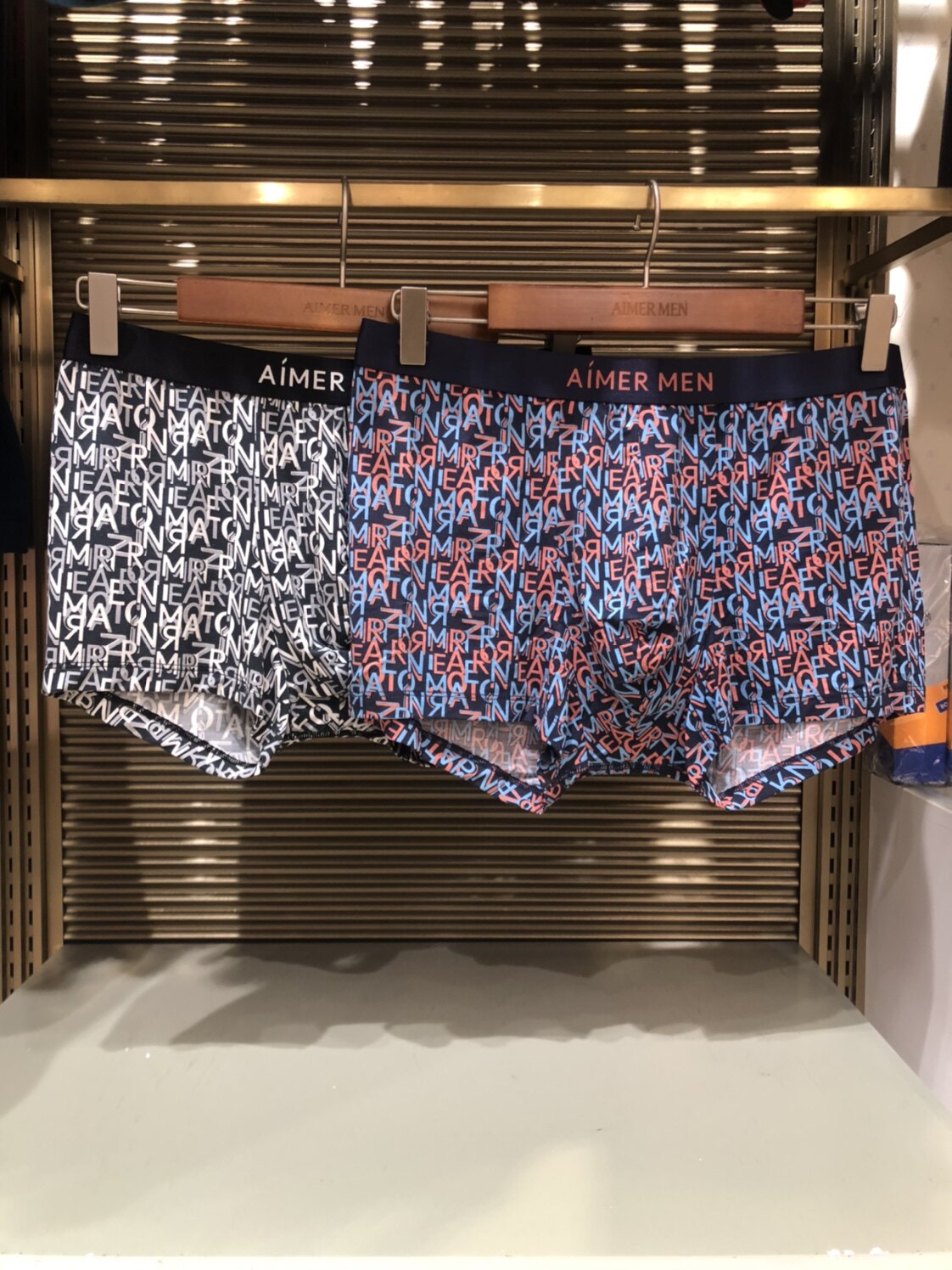 爱慕先生AIMER/men印花夏中腰平角内裤舒适透气男士短裤NS23E751