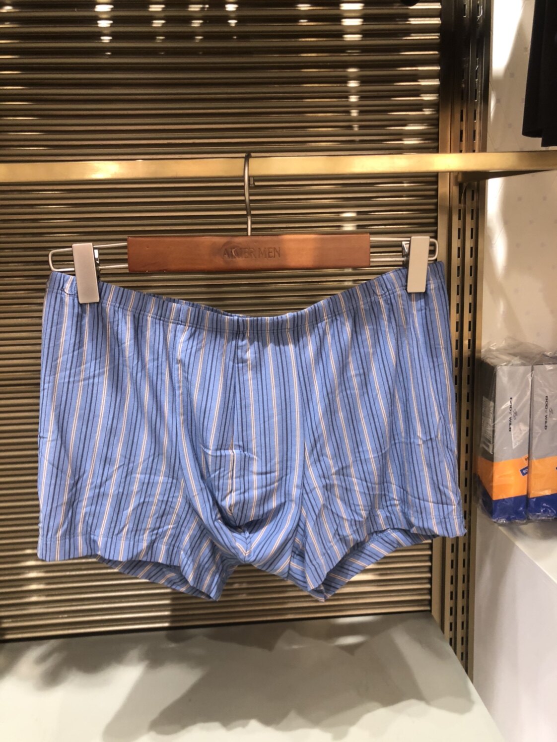 爱慕先生AIMER/men莫代尔舒适中腰平角内裤男士短裤NS23E251