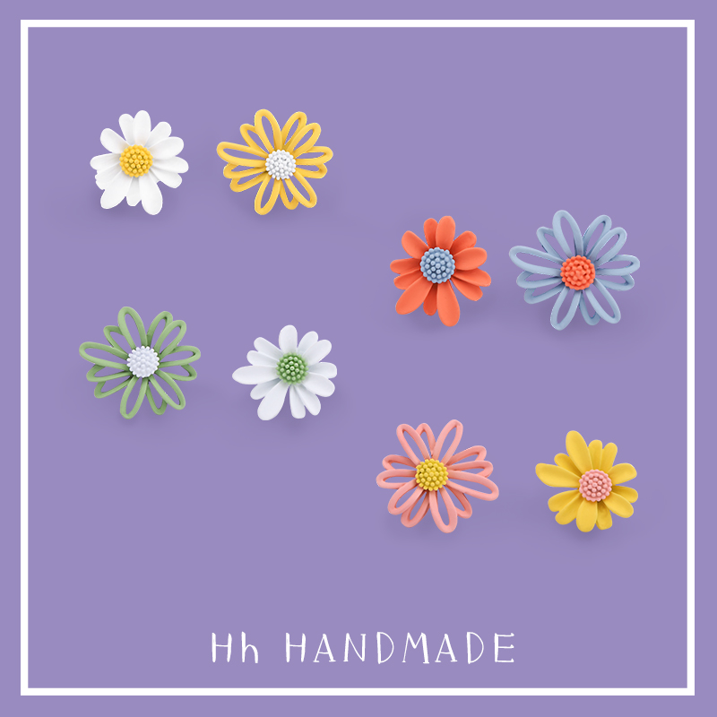 S925纯银针小雏菊不对称耳钉新款潮网红花朵耳环森系ins耳饰品女