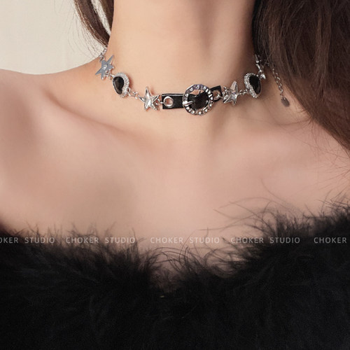 Y2K辣妹朋克choker颈链女