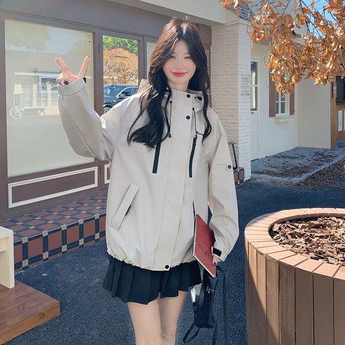 新品首发 爆款 秋季连帽短款外套 休闲2D045 P155 K 228