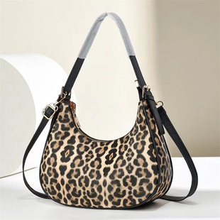 现货款 潮流女包高级感大容量单肩包斜挎包手提包女21366 工厂时尚