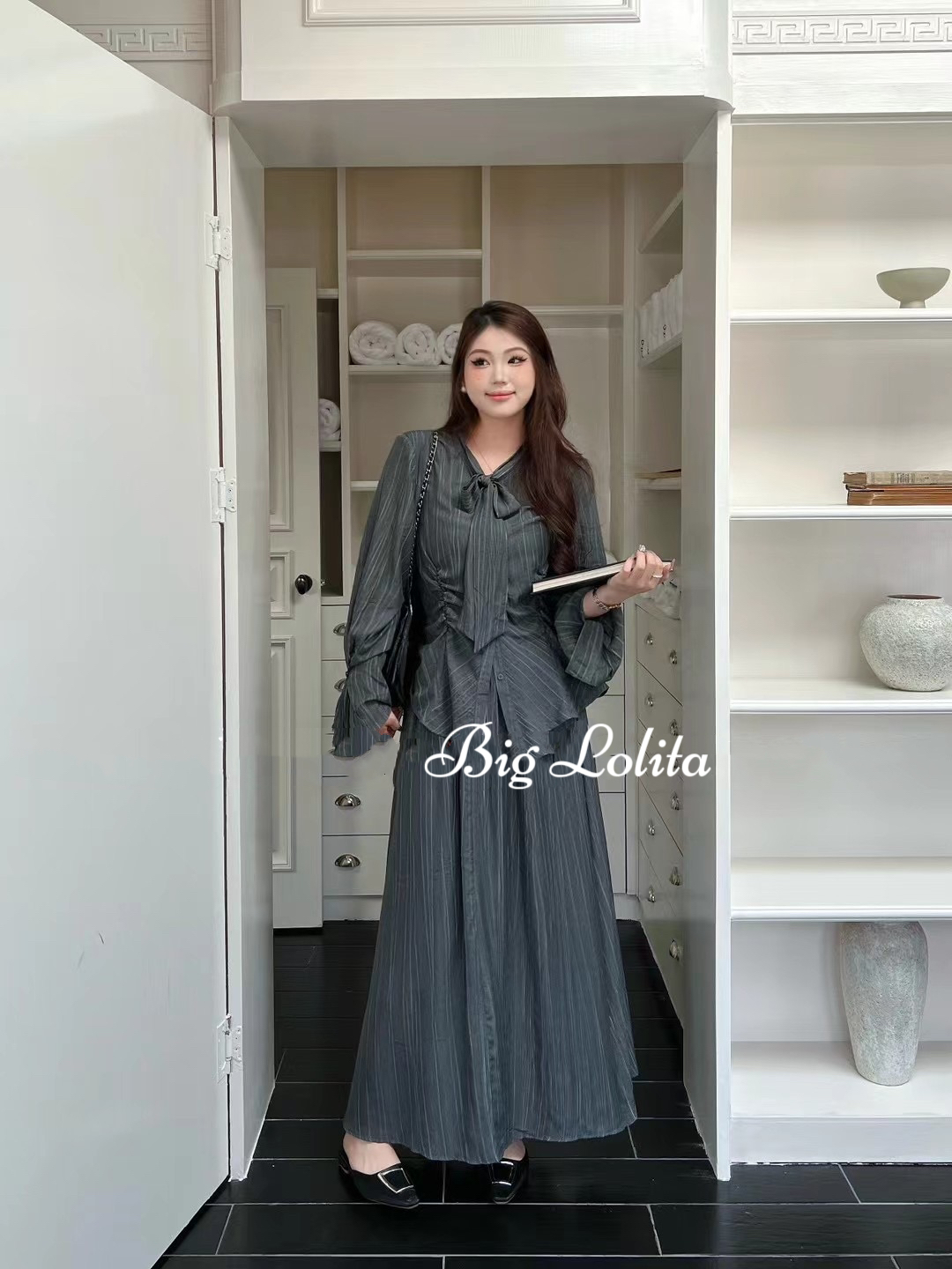 大码法式复古条纹衬衫女秋季胖mm显瘦设计感小众蝴蝶结上衣半身裙