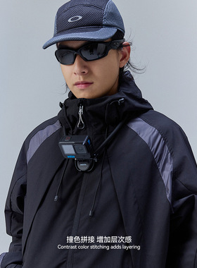 UNF 户外撞色拼接轻量化冲锋衣男女同款防风防水登山服连帽外套