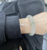 玉见YUJIAN· 纯天然天山翠手镯高冰系列淡雅别致温柔古典百搭款