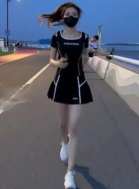 2026年夏季镂空休闲运动服套装女