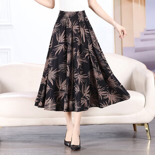 2025夏季简约穿搭新款女装冰丝棉松紧腰半身长裙大摆复古碎花裙子