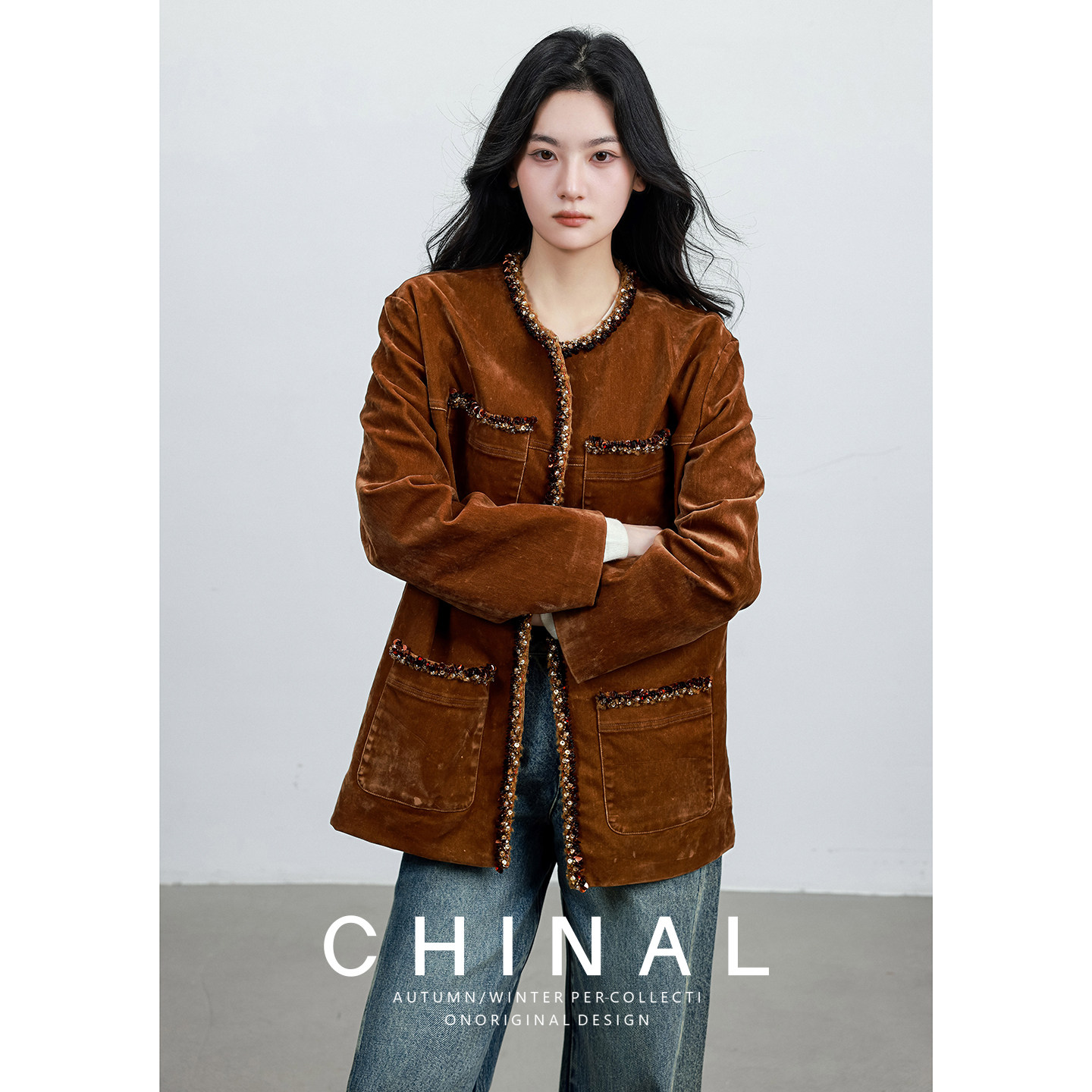 CHINA秋装新款复古做旧轻奢植绒牛仔珠片小香风西装版中长外套女