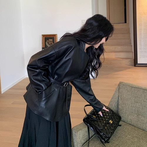 CHINAL秋新款极简设计休闲廓形绵羊皮真皮皮衣女腰带收腰宽松外套