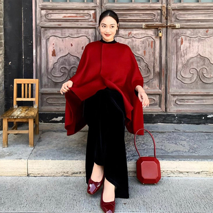 2025冬装新款极简设计红色双面羊绒大衣女短款洋气羊毛呢斗篷外套