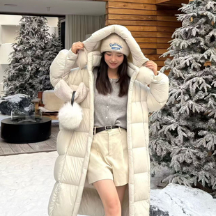 719 配帽子不可拆卸 瑞瑞泡芙款 连帽大被子保暖羽绒服外套