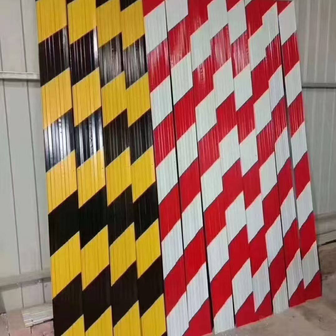 建筑工地警示带挡脚板脚手架踢脚线铁皮警示带楼层隔离带红白铁皮