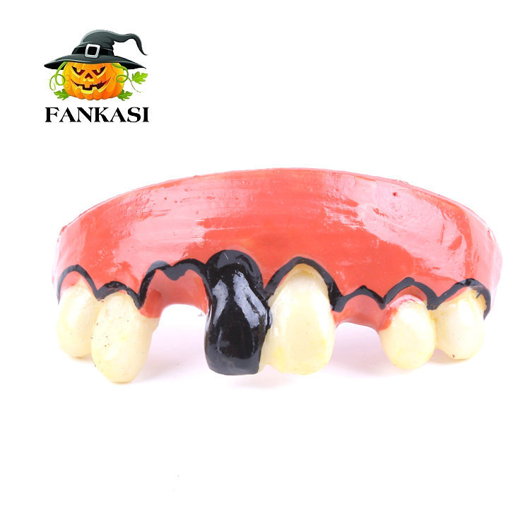 Halloween decoration, rotten teeth, dentures, pranks, simul