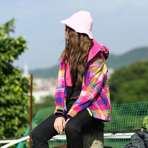 户外时尚格子软壳衣女上衣透气抓绒衣女保暖花色冲锋衣女徒步修身