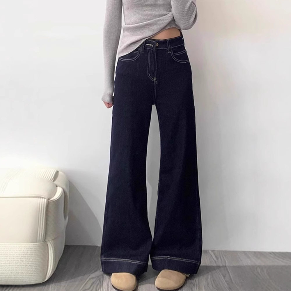 不贴腿复古美式微喇叭牛仔裤女春秋新款显瘦大码胖mm宽松阔腿裤子