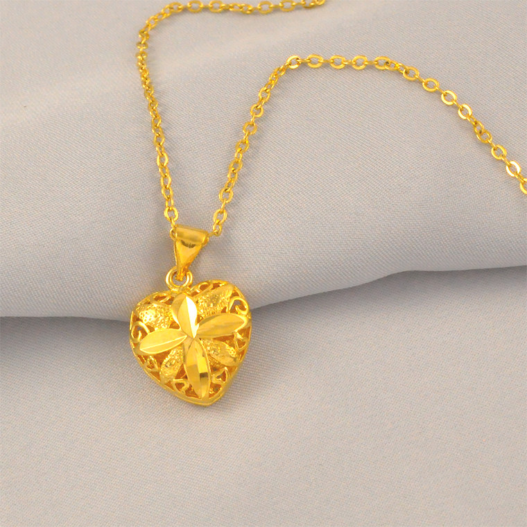 送妈妈法式浪漫爱心项链女镀24K金色桃心仿真黄金项链精致锁骨链