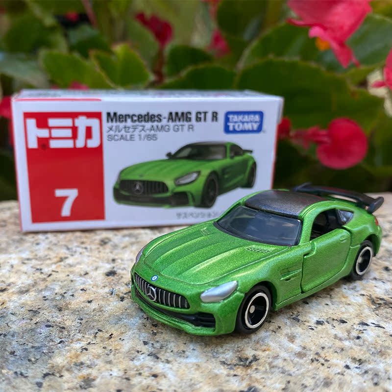 多美卡小汽车玩具男孩合金车模型