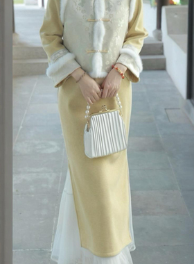 黄色新中式优雅加绒改良旗袍女2025新款秋冬季年轻款日常可穿套装