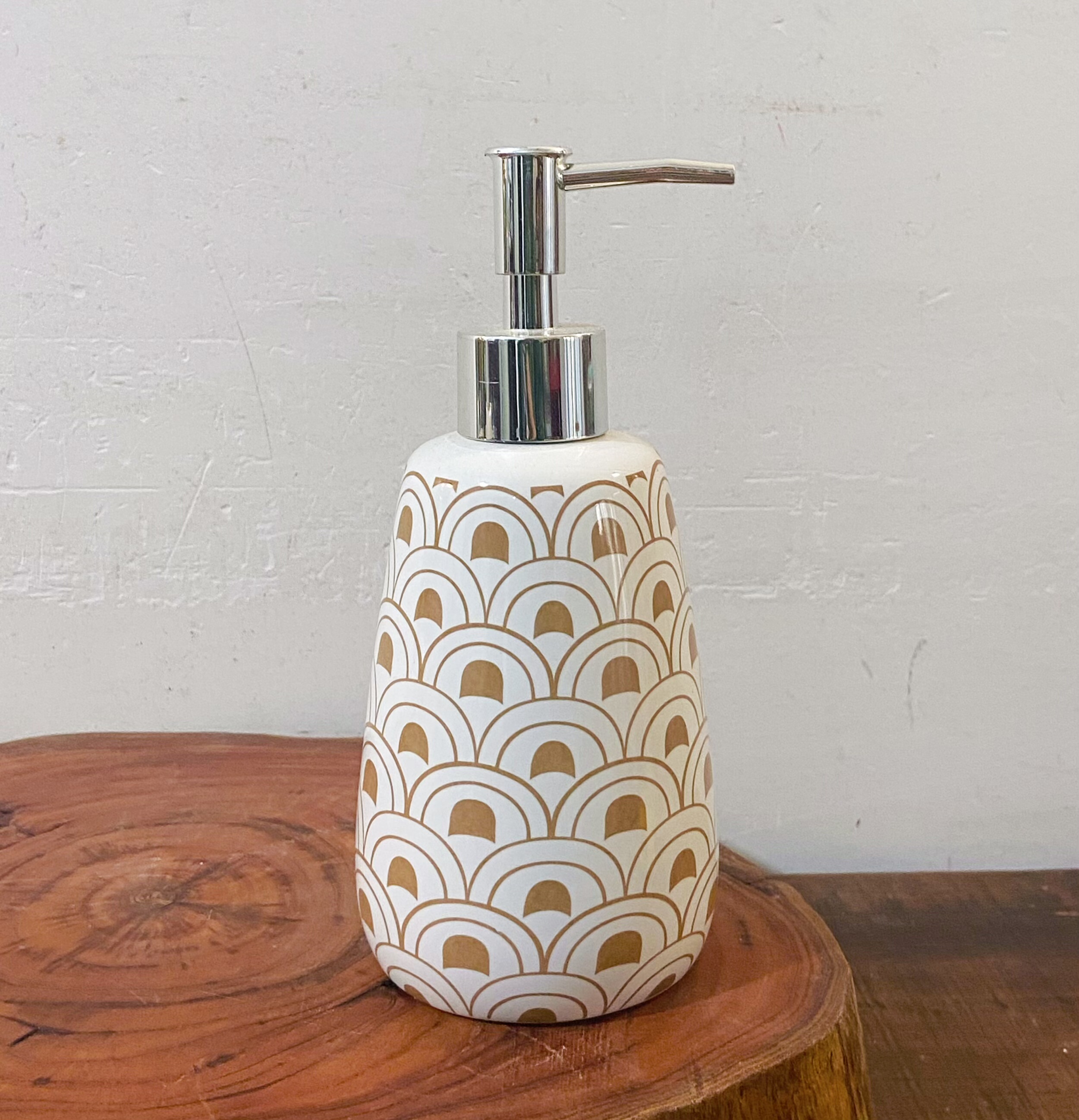 出口北欧陶瓷按压分装瓶洗手液沐浴露洗发水乳液瓶子样板房摆件