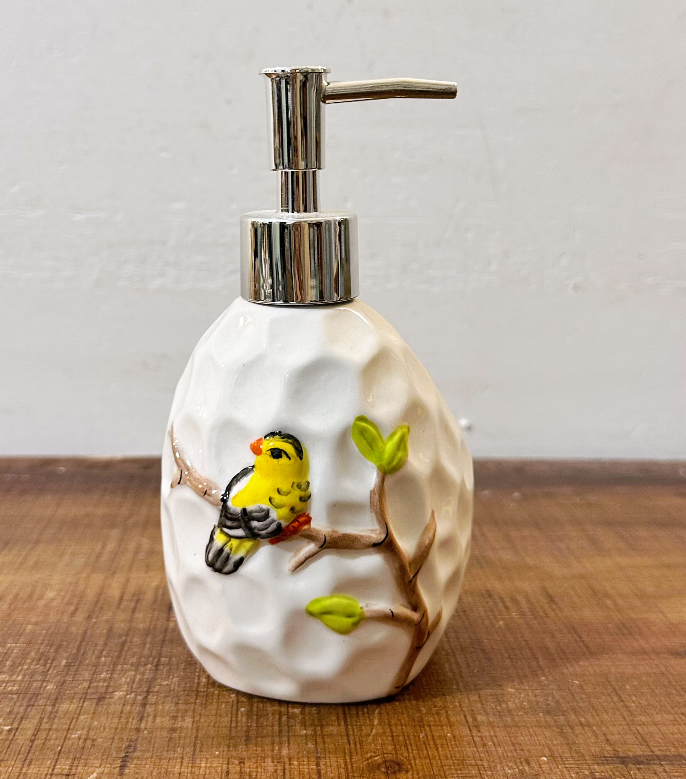 外贸孤品欧式陶瓷卫浴洗手液瓶牙刷杯肥皂盒浴室装饰摆件