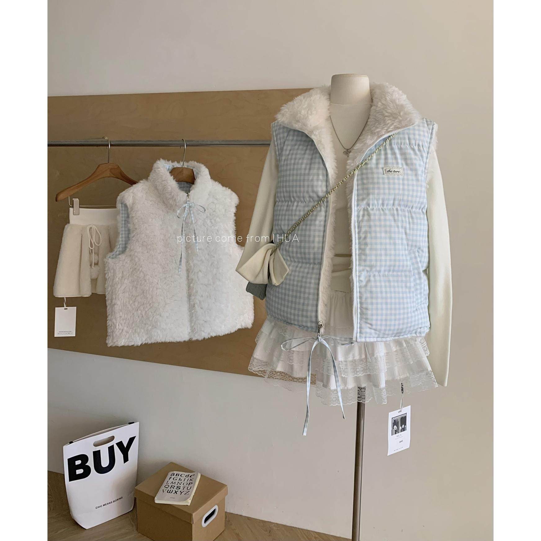 THETURE初雪甜岛羽绒服马甲外套女立领加厚保暖马夹秋冬新款格子