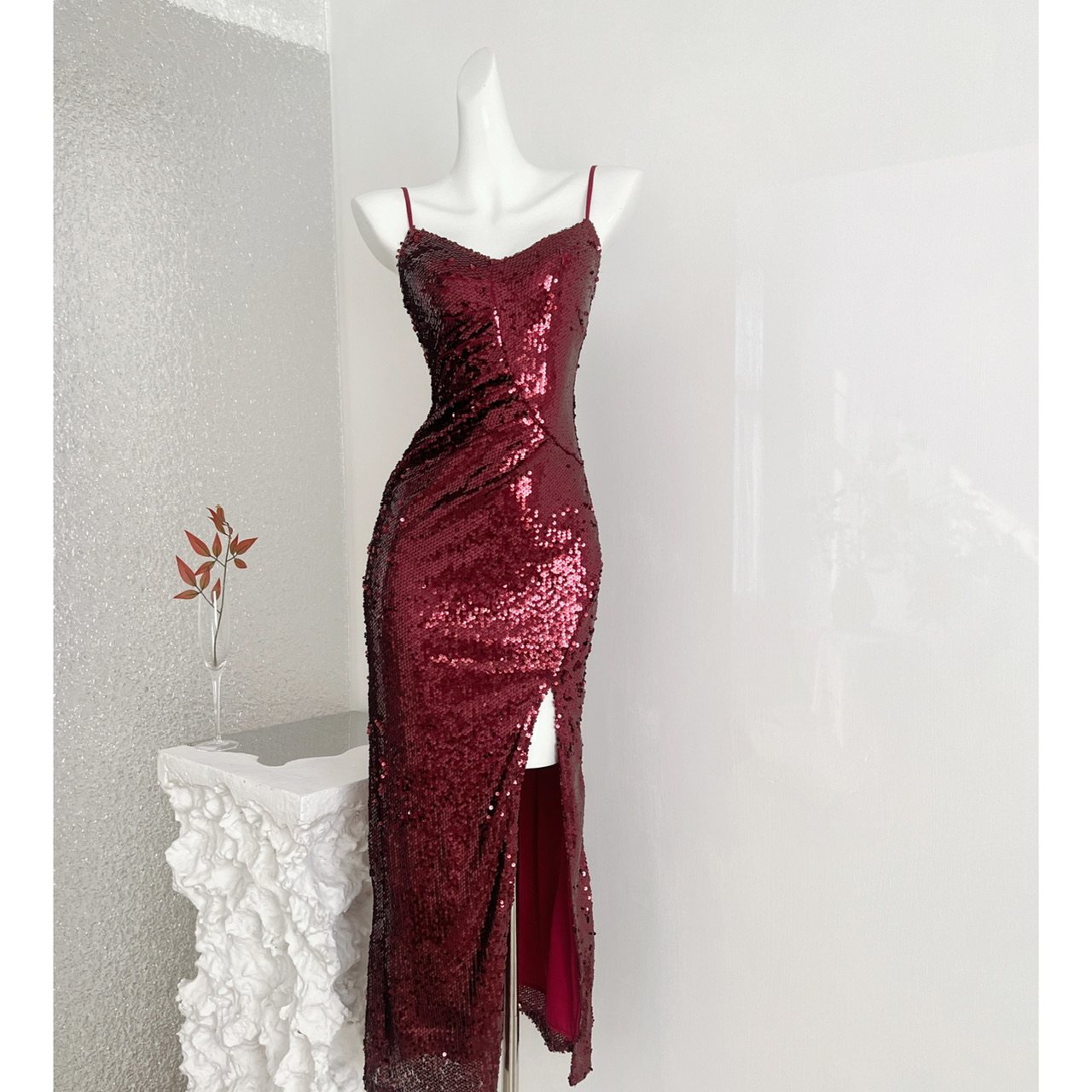 琴雅公主 性感气质碎钻亮片抹胸开叉连衣裙酒红色晚礼服女长裙