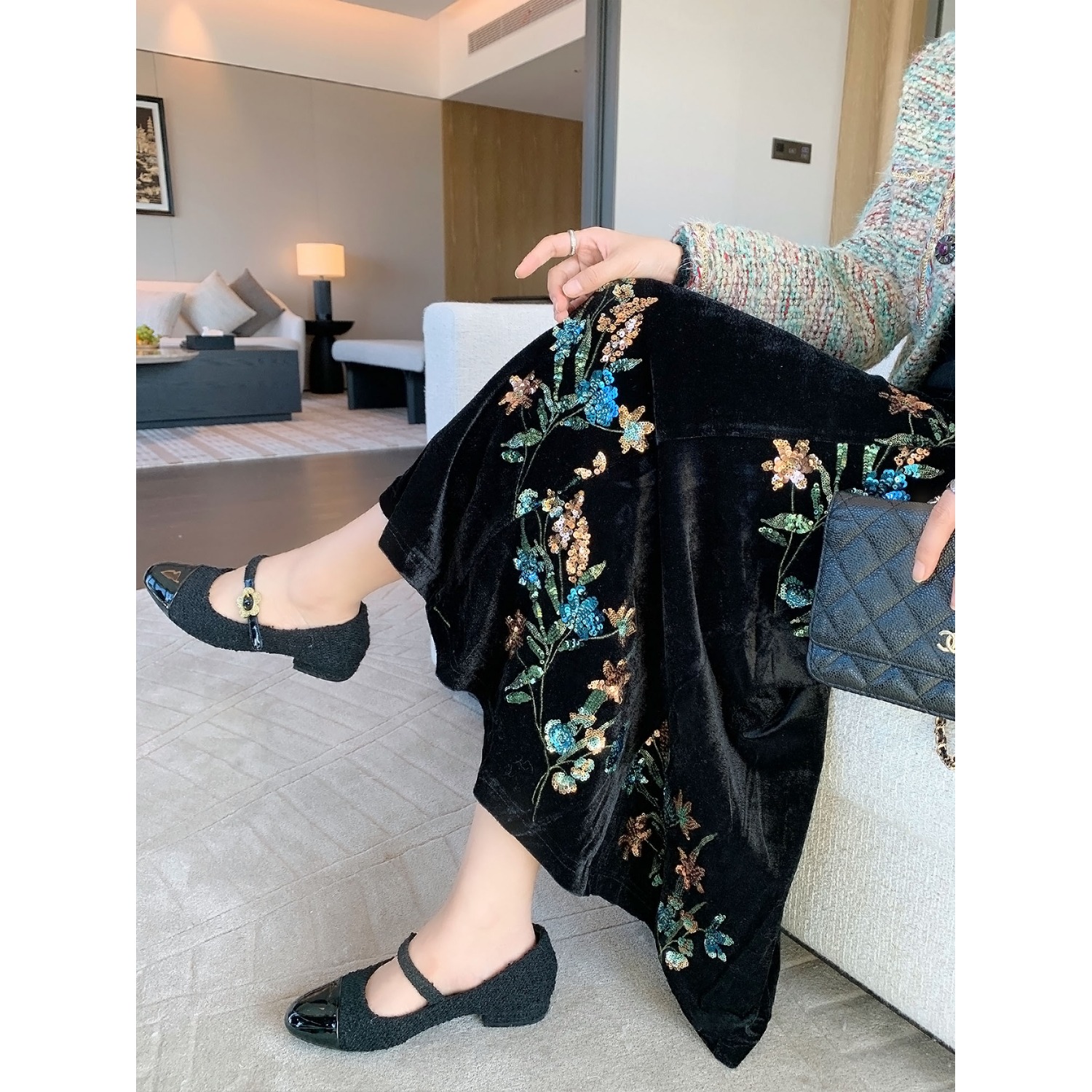 浮光切片 复古新中式国风重工刺绣黑色丝绒半身裙