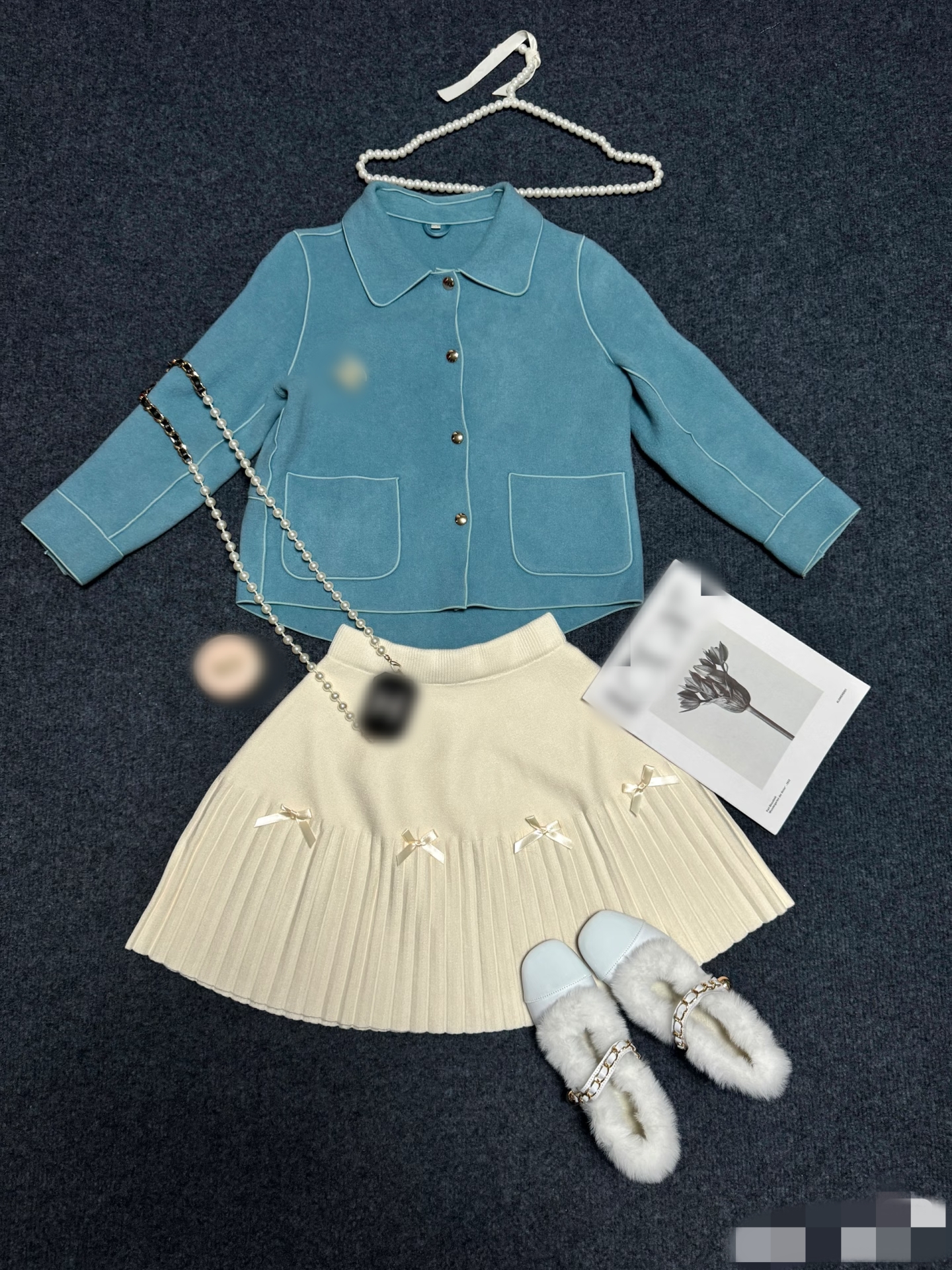 湖水蓝色短款羊毛双面呢大衣外套娃娃领胸围102长58适合80-110斤