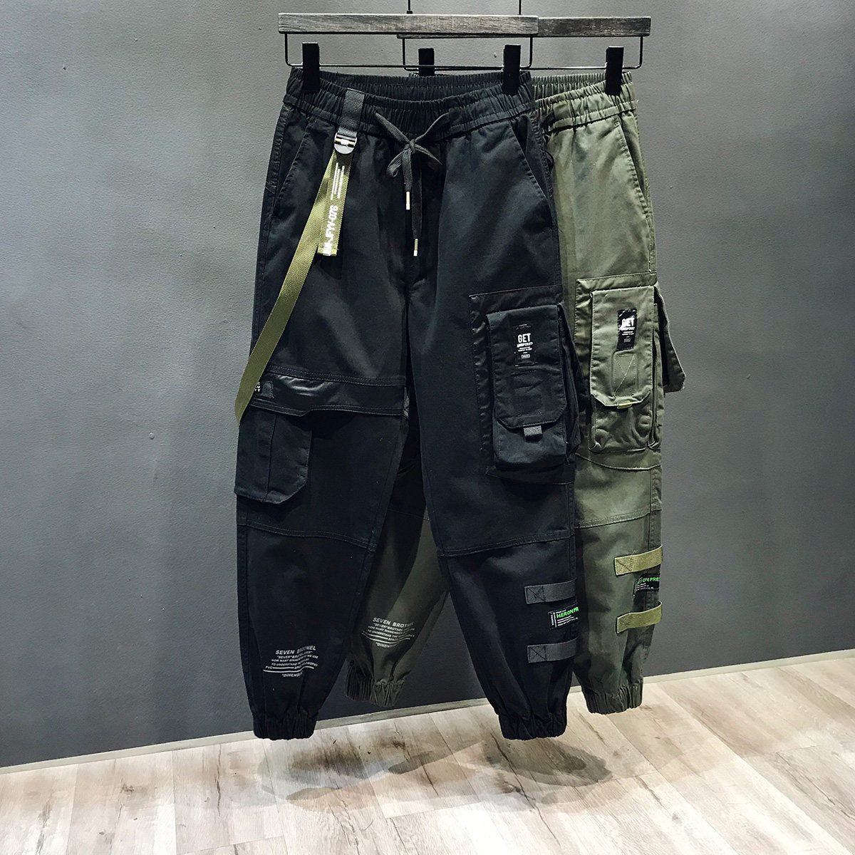 秋季裤子炸街痞帅机能工装裤束腿港风男裤黑色宽松九分休闲裤男潮,男装,休闲裤,淘宝优惠券,粉丝福利购,淘宝优惠卷