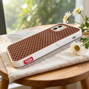 万斯鞋底适用iPhone17手机壳18pro个性15创意14promax男女新款16pm设计师13苹果12mini高级感小众11硅胶x防摔
