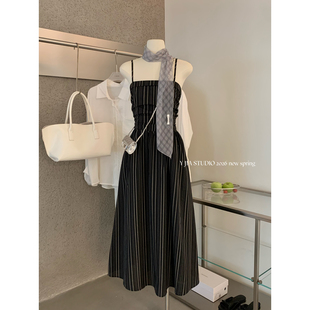 Y.JIA伊嘉都市复古春夏显瘦叠穿气质竖条纹吊带连衣裙女Y26 6622