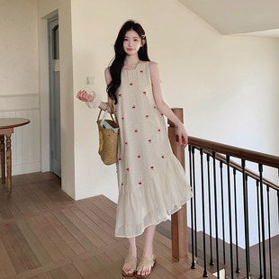 甜美少女樱桃刺绣无袖 度假风气质小个子长裙 连衣裙女2025夏季 新款