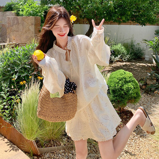 高级感宽松度假风套装 法式 新款 甜美镂空衬衫 短裙两件套女2025夏季