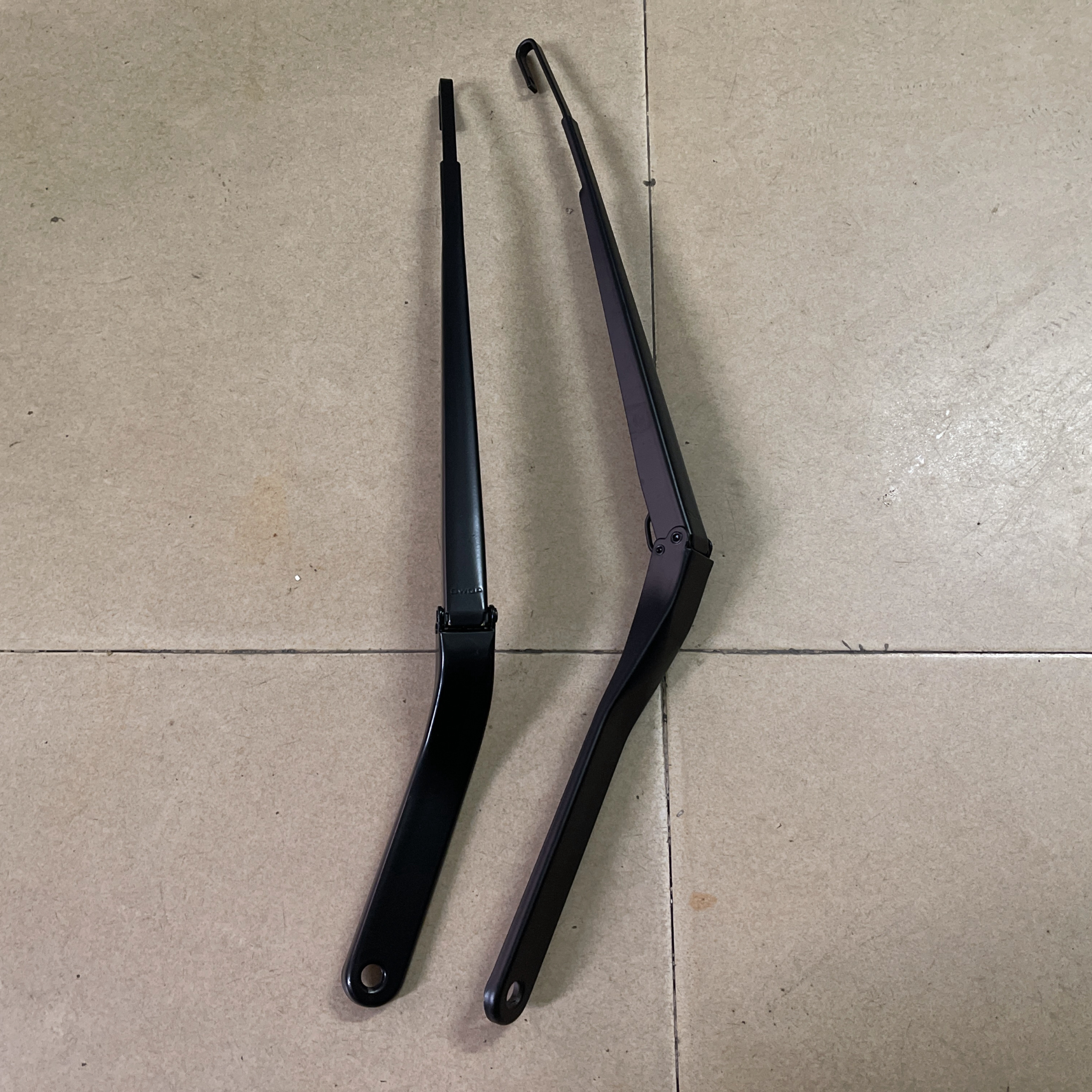 适用双环CEO雨刮臂 双环SCEO雨刮支架 雨刷杆 刮水器推杆铁杆原厂