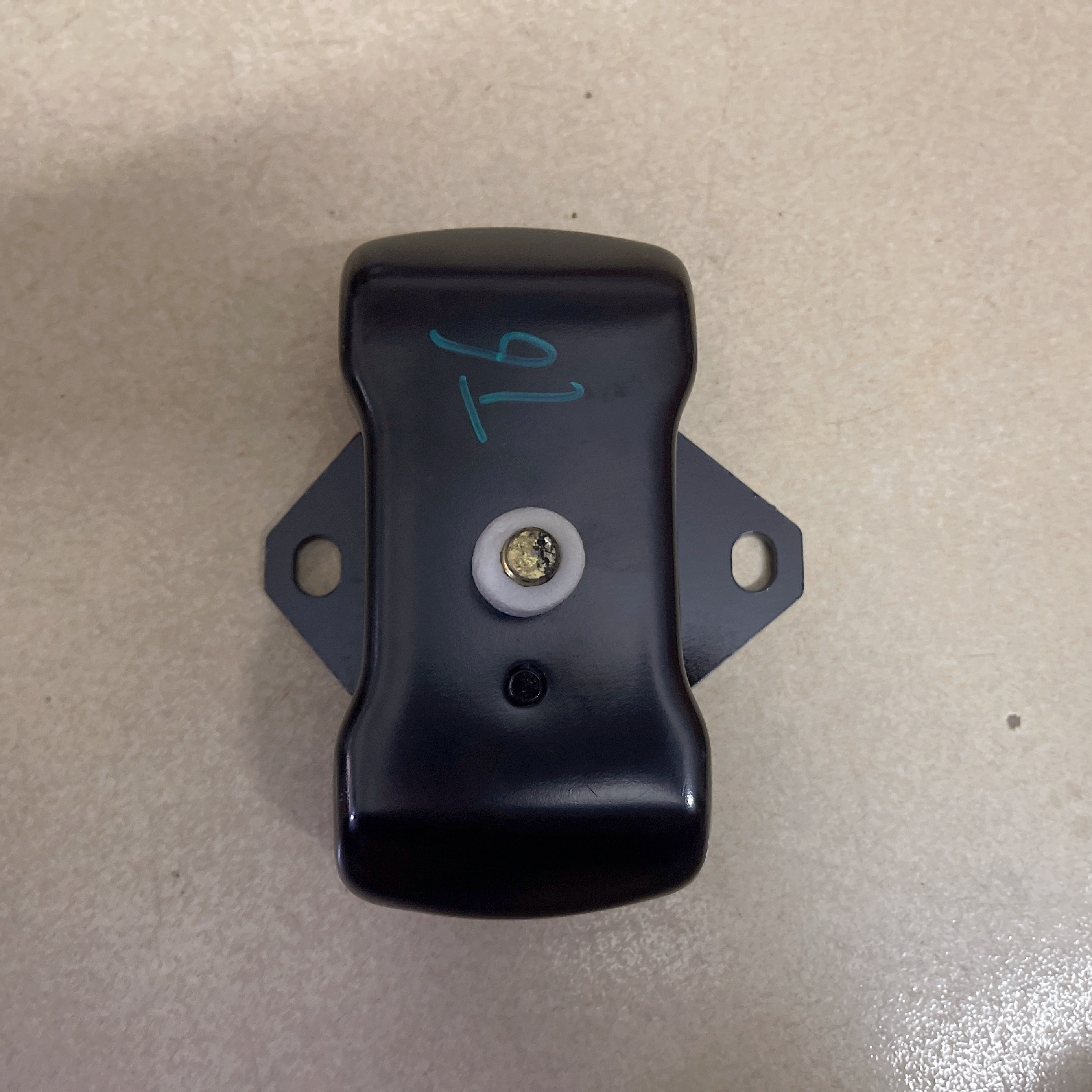 原厂江淮帅铃T6皮卡4DB2发动机机脚胶变速箱机脚垫波箱悬置支撑垫