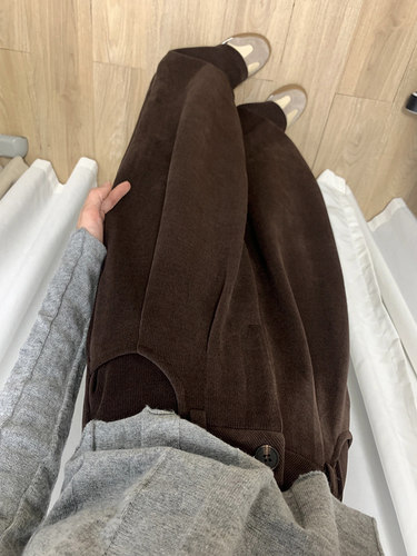巨显瘦专治腿粗棕色灯芯绒裤子