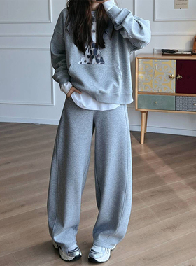 灰色运动裤女春秋季大码裤子梨型身材弯刀裤显瘦休闲香蕉镰刀卫裤