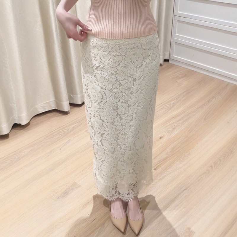 胖mm大码杏白色蕾丝半身裙子女新款a字包臀裙紧身性感纯欲风长裙