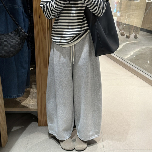 舒服到跷脚的休闲阔腿弯刀裤！