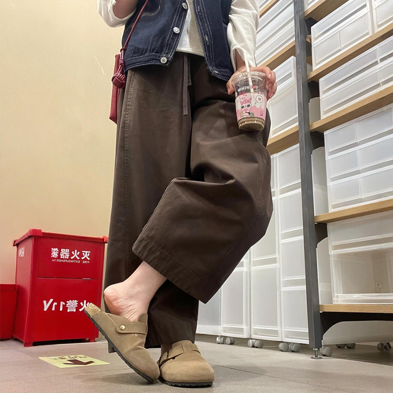 让我爱不释手的棕色弯刀裤!