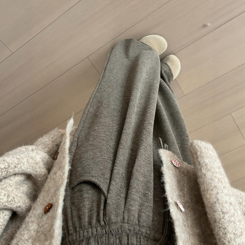 被我当成睡裤的糯米裤超软的~