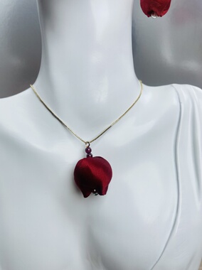 丝绸郁金香花苞吊坠高档轻奢吊坠项链配晚礼服项链重缎香云纱首饰